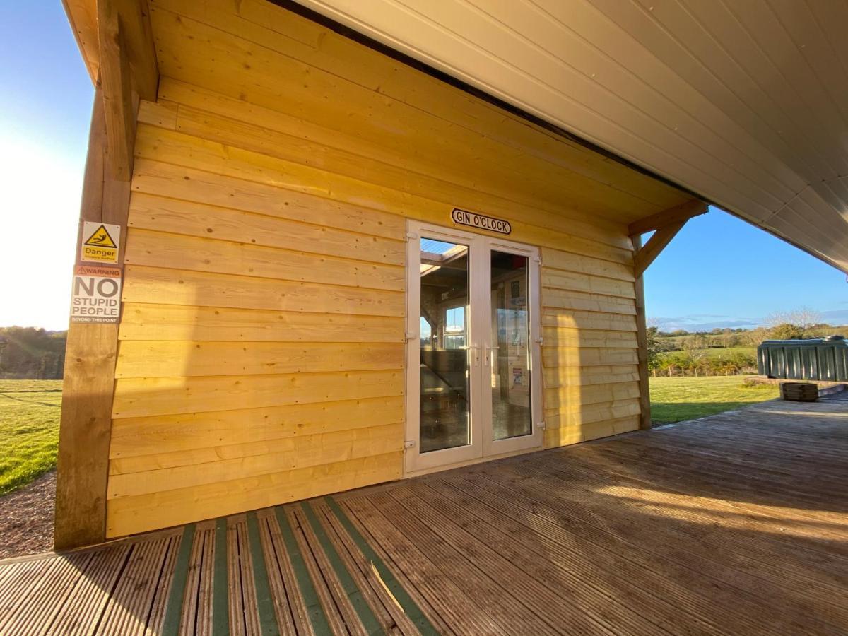 Sleeps 12 Hot Tub Sauna Cinema Pets Welcome エニスキリン エクステリア 写真