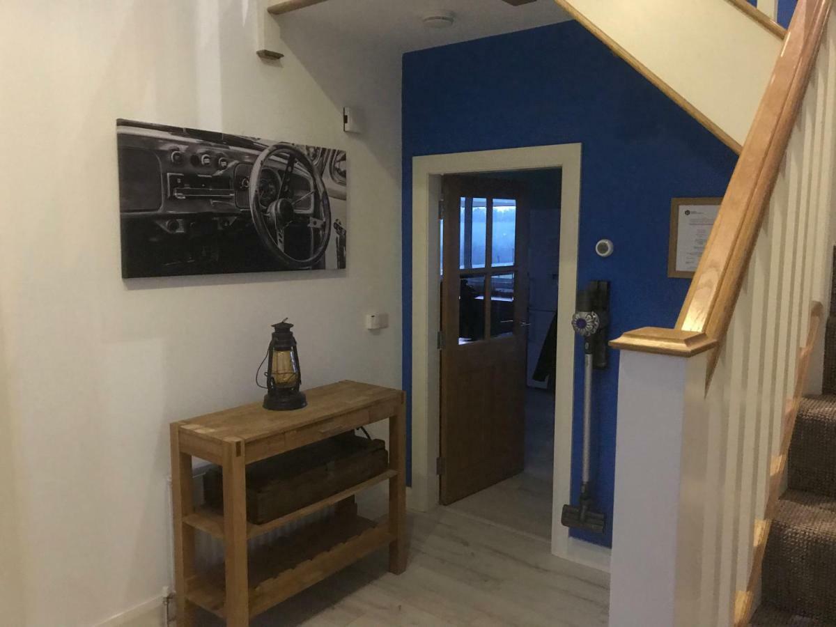 Sleeps 12 Hot Tub Sauna Cinema Pets Welcome エニスキリン エクステリア 写真