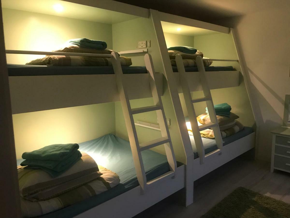 Sleeps 12 Hot Tub Sauna Cinema Pets Welcome エニスキリン エクステリア 写真