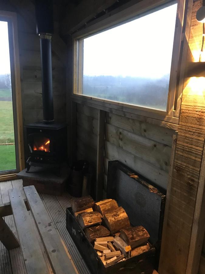 Sleeps 12 Hot Tub Sauna Cinema Pets Welcome エニスキリン エクステリア 写真